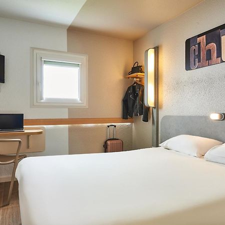 Ibis Budget Versailles Chateau Saint Cyr L'Ecole Ngoại thất bức ảnh
