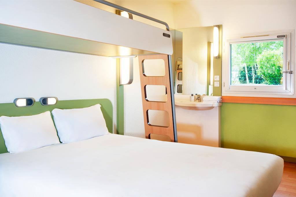 Ibis Budget Versailles Chateau Saint Cyr L'Ecole Phòng bức ảnh