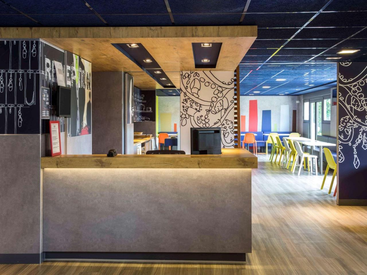 Ibis Budget Versailles Chateau Saint Cyr L'Ecole Ngoại thất bức ảnh