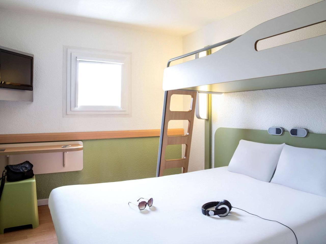 Ibis Budget Versailles Chateau Saint Cyr L'Ecole Ngoại thất bức ảnh